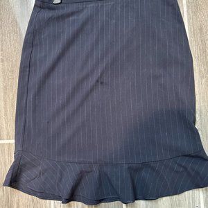 NWT size 6 Loft - blue pinstripe with ruffle hem skirt